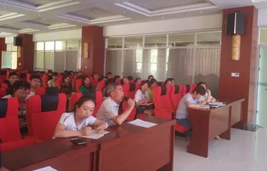 ʨ�ӻ� - ������ɫ��Ϸ����