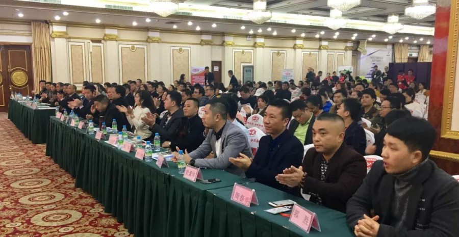 ʨ�ӻ� - ������ɫ��Ϸ����