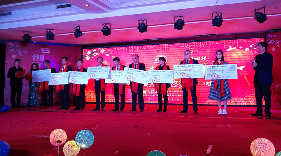 ʨ�ӻ� - ������ɫ��Ϸ����