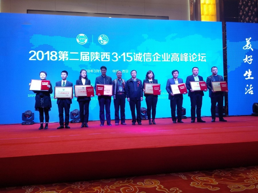 ʨ�ӻ� - ������ɫ��Ϸ����