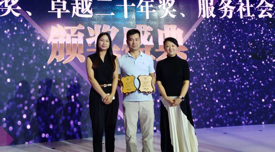 ʨ�ӻ� - ������ɫ��Ϸ����