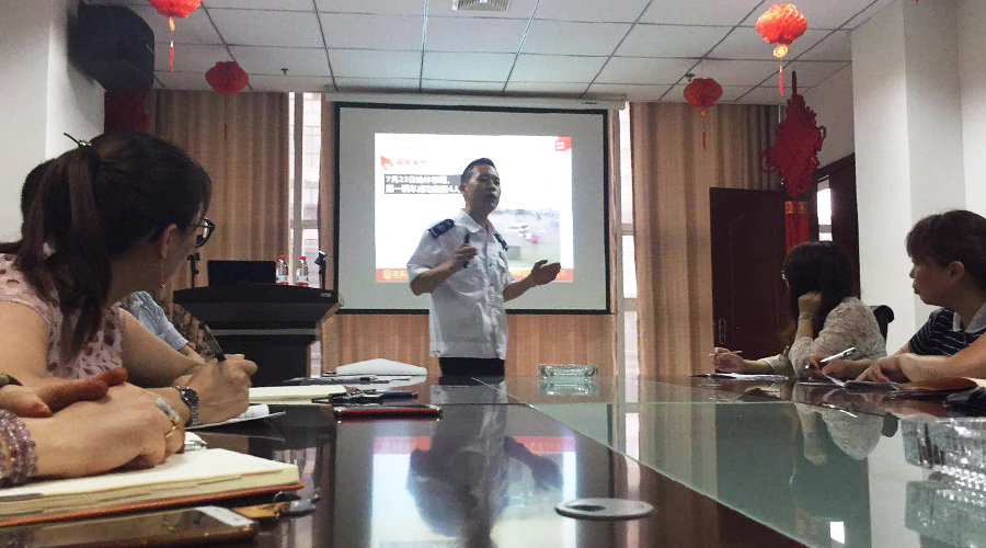 ʨ�ӻ� - ������ɫ��Ϸ����