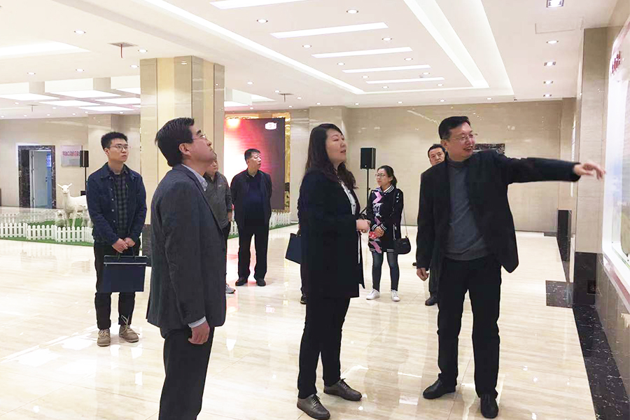 ʨ�ӻ� - ������ɫ��Ϸ����