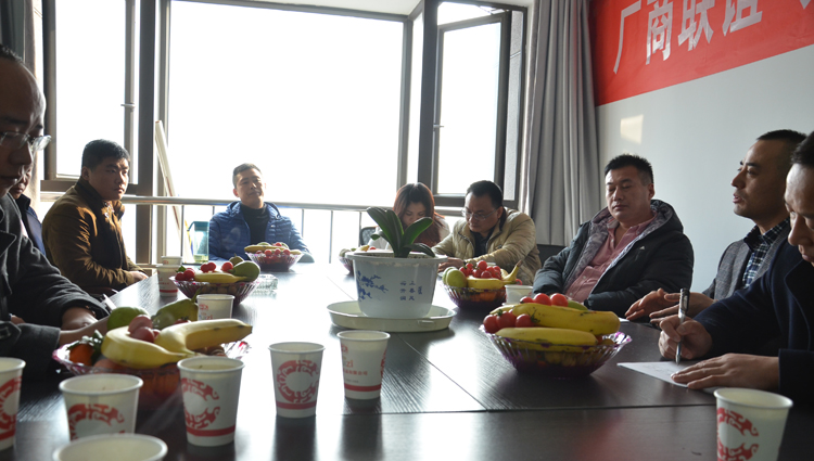 ʨ�ӻ� - ������ɫ��Ϸ����